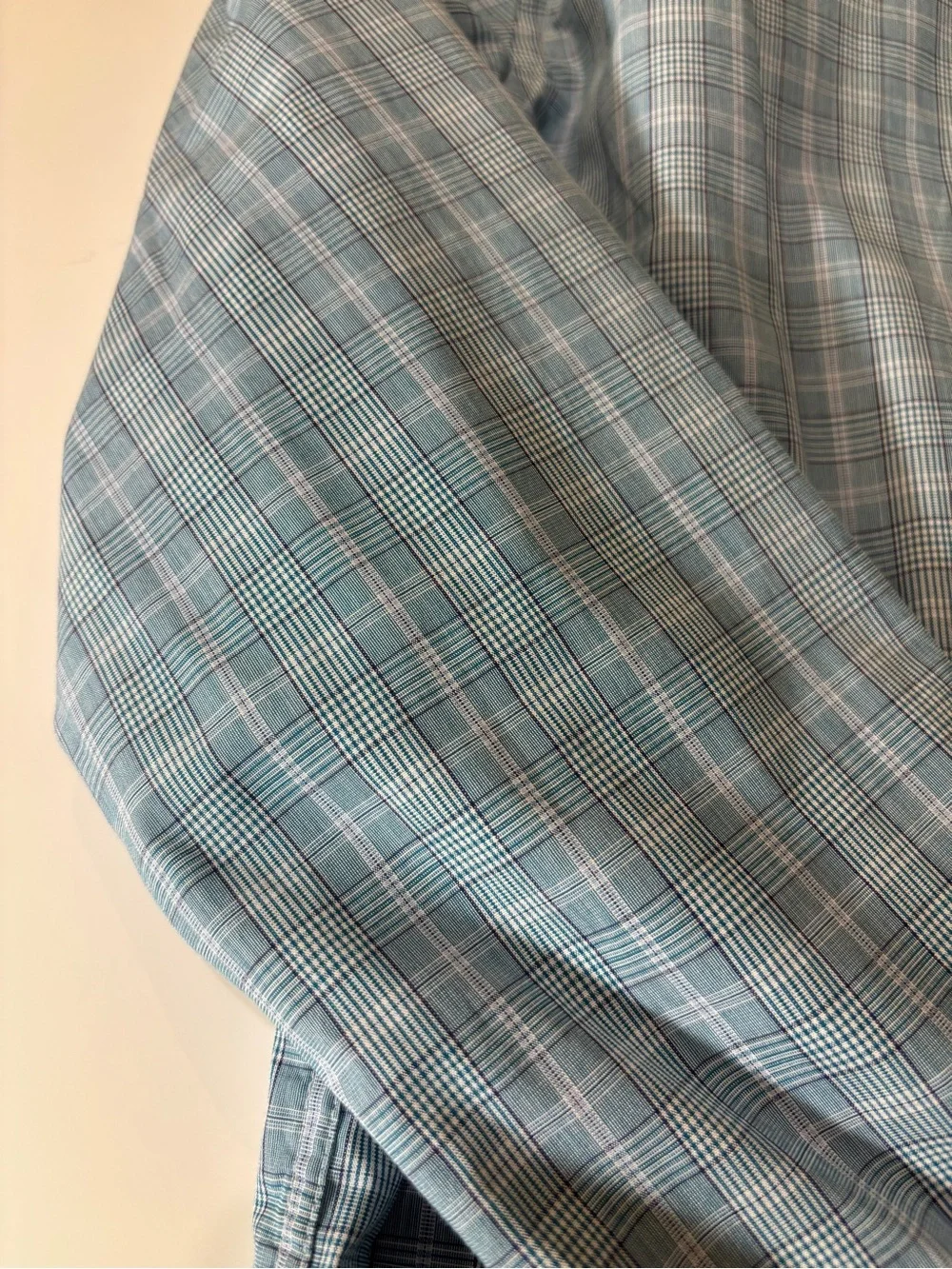 Banana Republic Teal Blue Plaid Buttondown Dress Shirt 15-15.5 Cotton Career